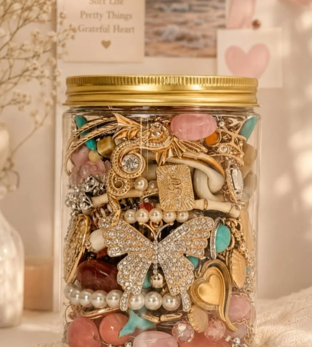 Mystery jwellery jar